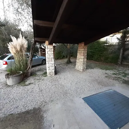 Lorena House