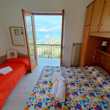 Lorena House Apartman *