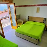 Lorena House *