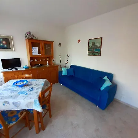 Lorena House Apartman *