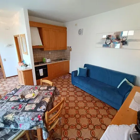Lorena House דירה ברנצונה סול גארדה