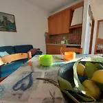 Lorena House