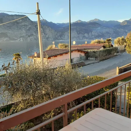 شقة Lorena House برنزوني سول جاردا