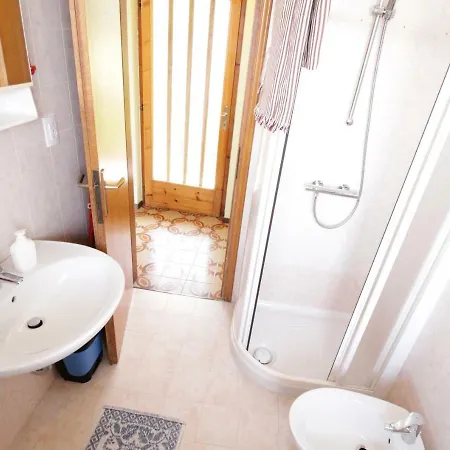 Lorena House * برنزوني سول جاردا