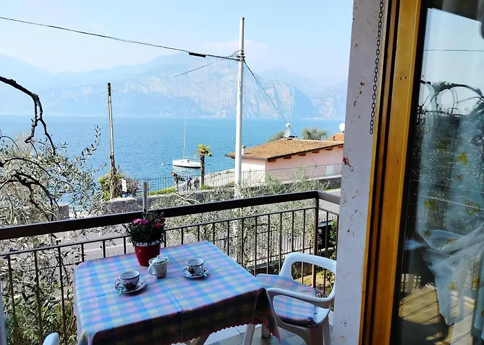 Lorena House Apartmán *