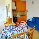 Lorena House Apartmán *